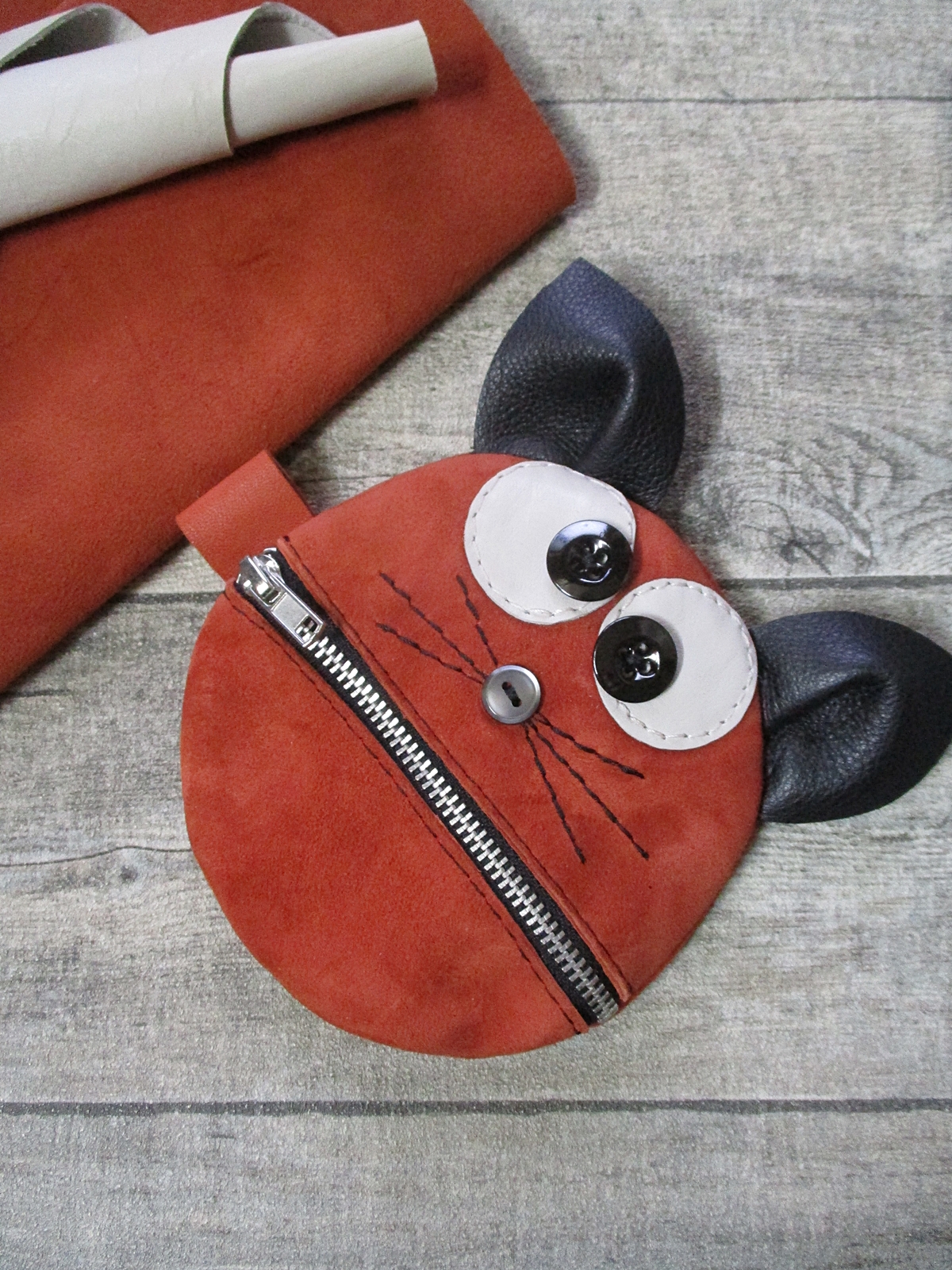 Schlüsseltasche „Katze“ (rot) – Bild 4