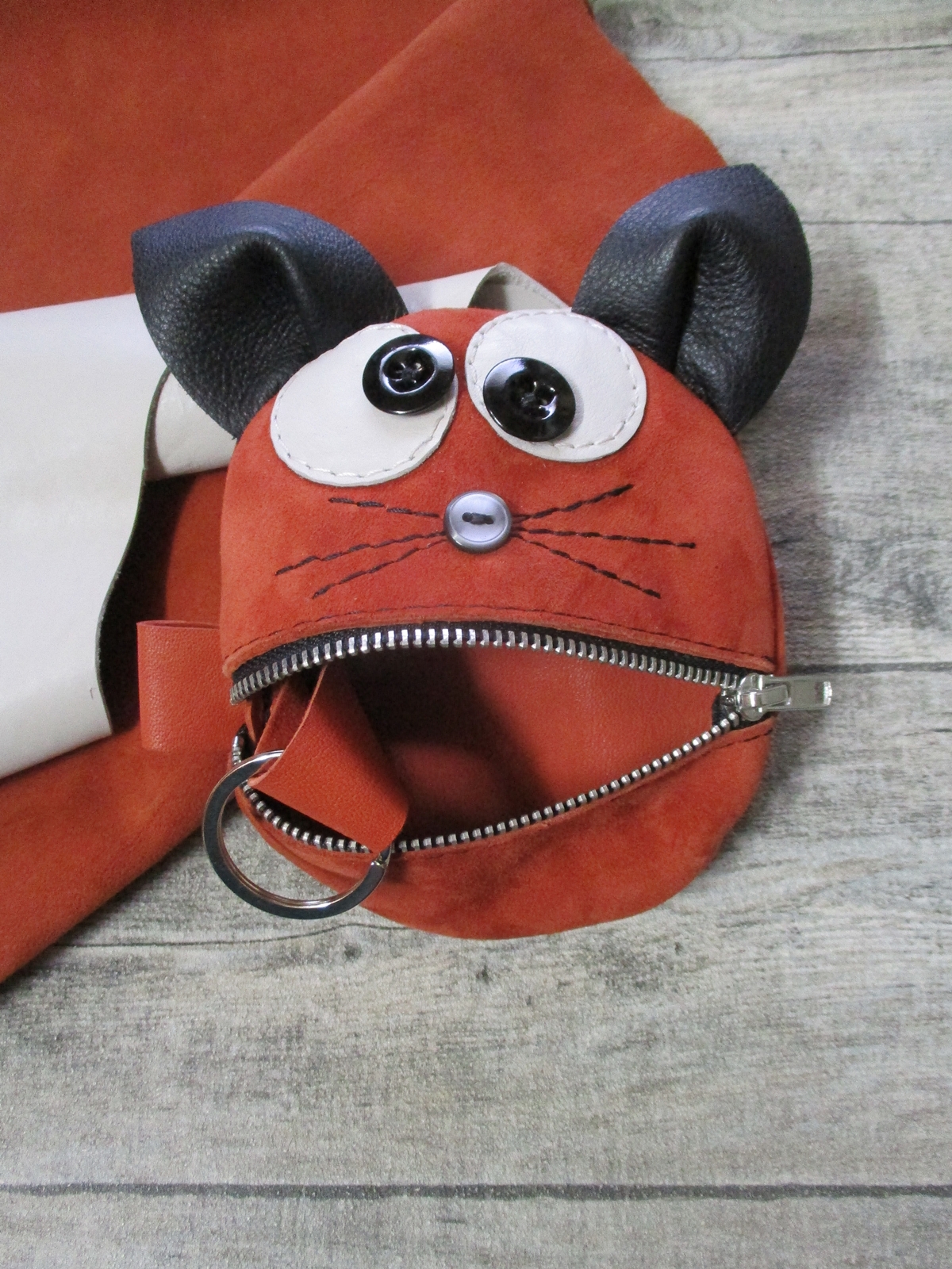 Schlüsseltasche „Katze“ (rot) – Bild 6