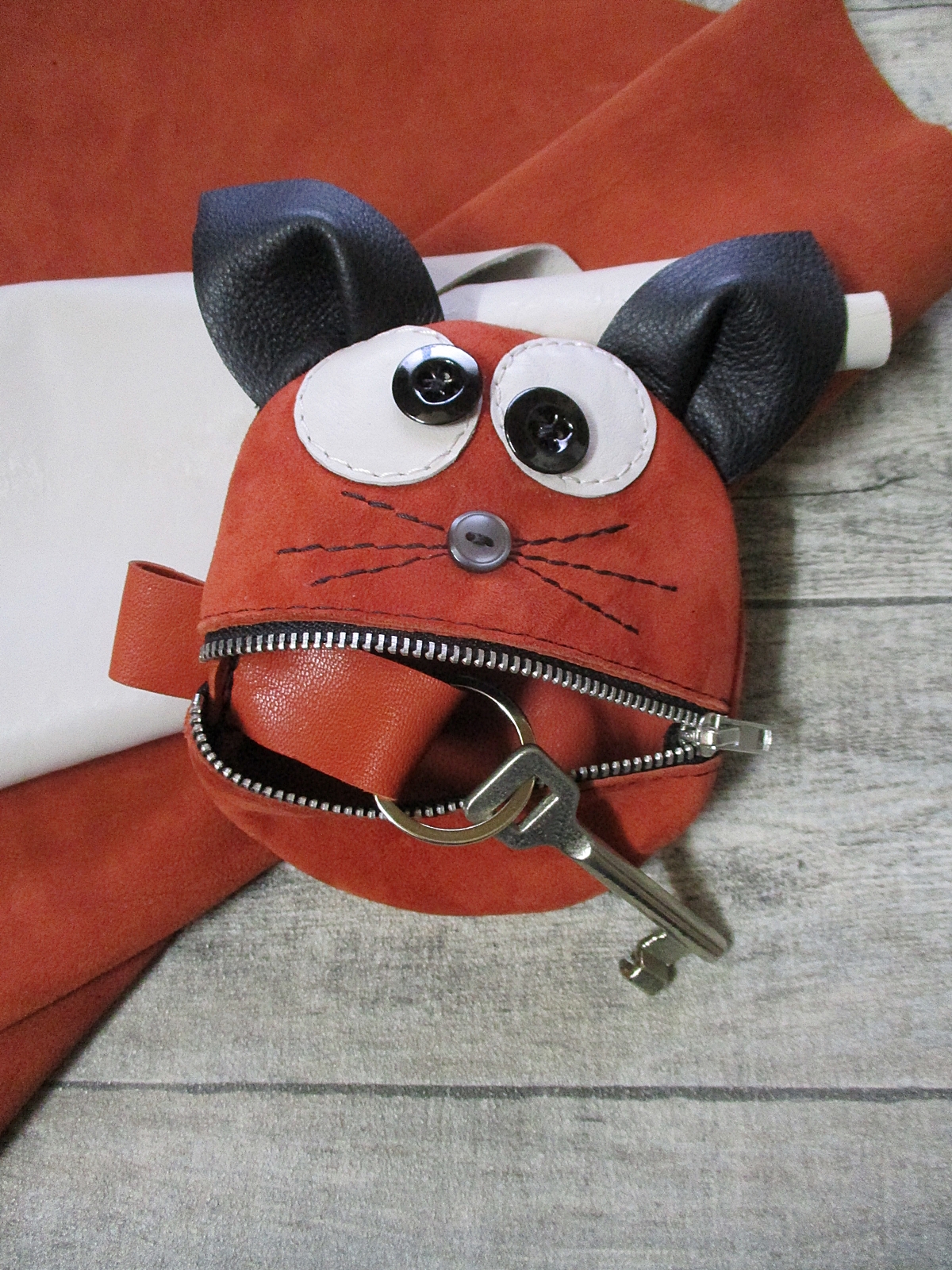 Schlüsseltasche „Katze“ (rot) – Bild 7
