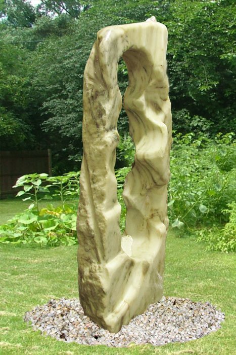Marmor-Quellstein “Arco”
