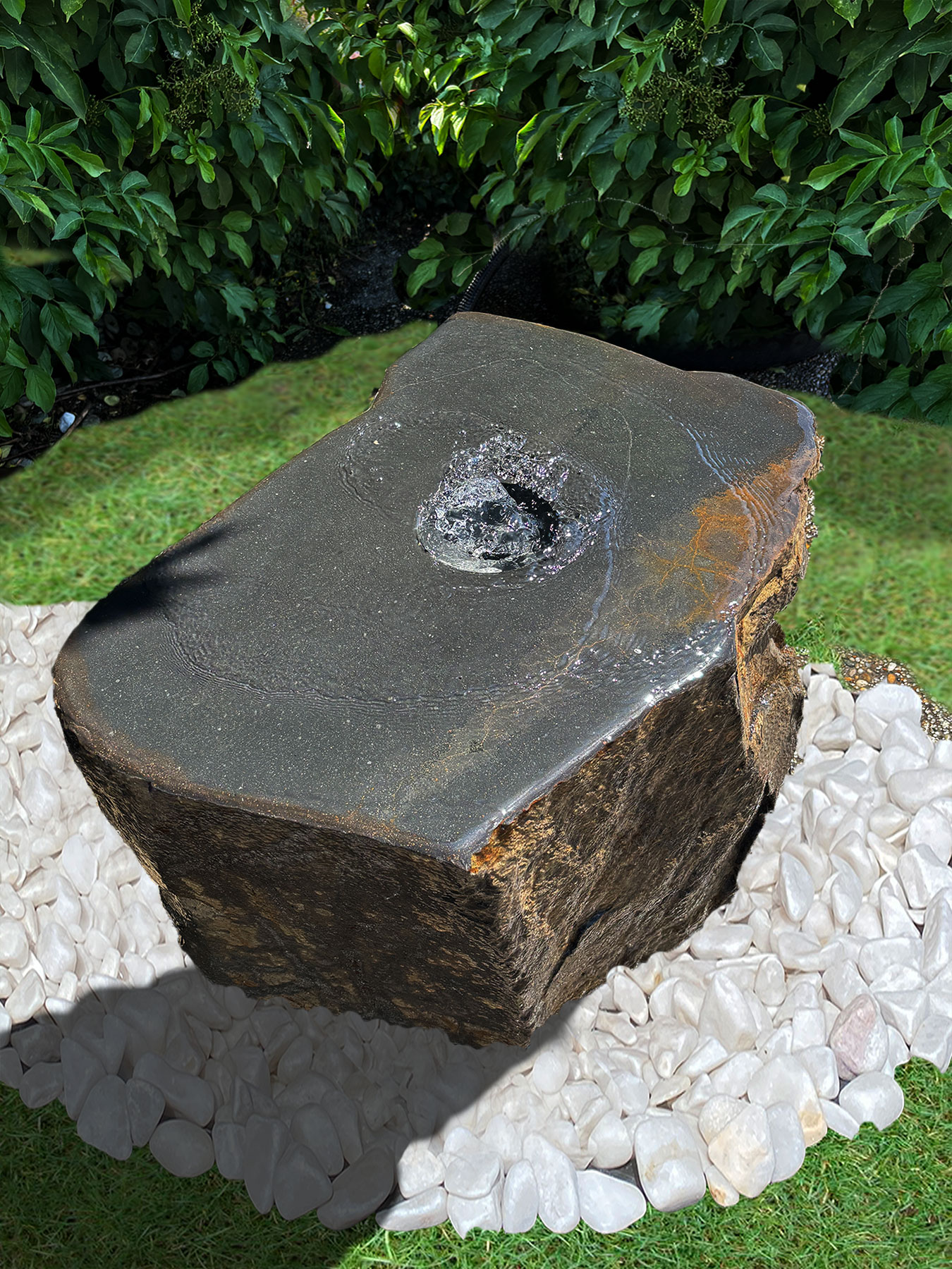Quellfindling Basalt BT2403 72x52cm
