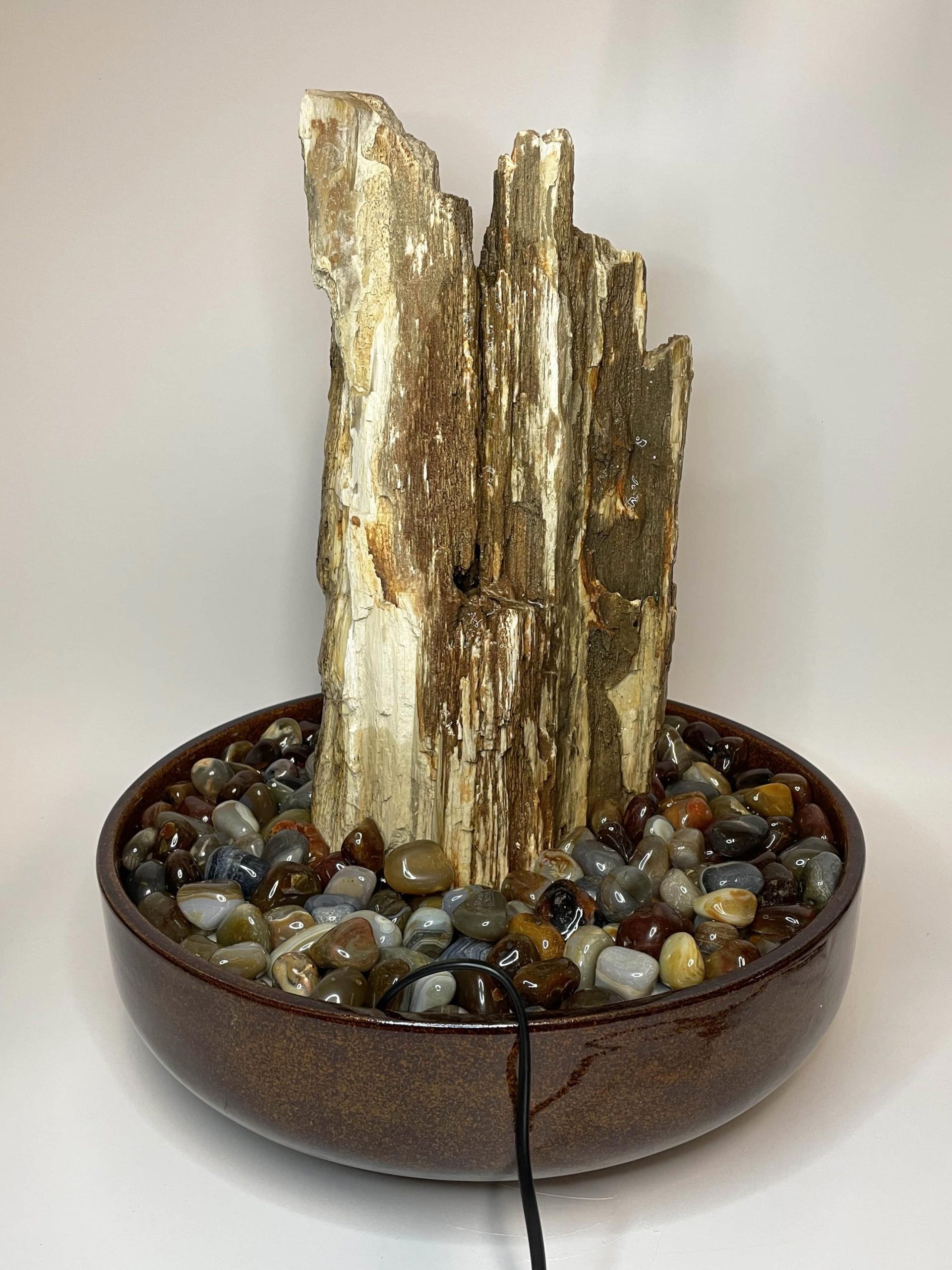 Brunnen Versteinertes Holz Grande 50cm – Bild 3