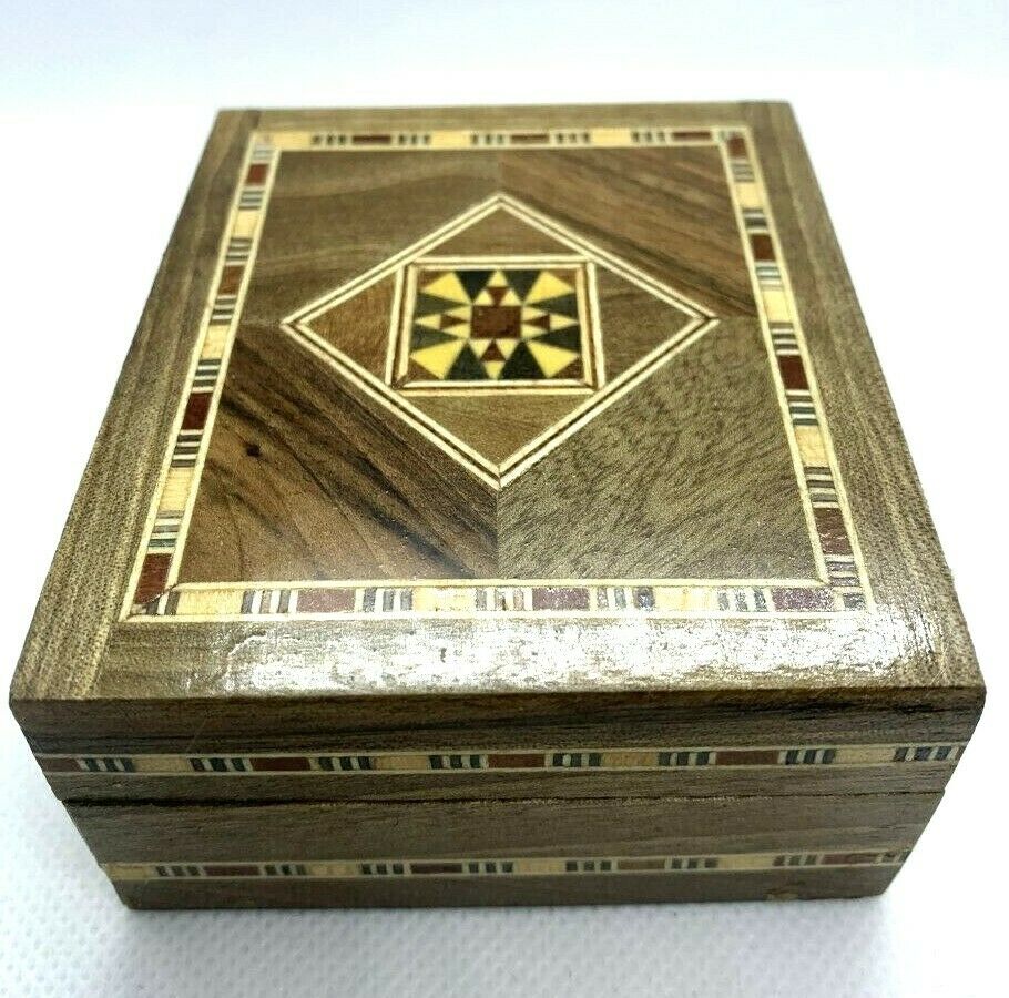 Al Haramain Black Afghano Parfümöl 3ml mit Geschenkbox – Bild 4