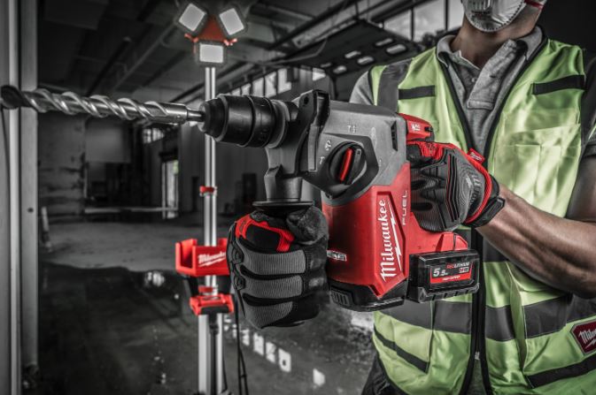 Milwaukee M18 FHX FUEL™ Akku-Kombihammer – inkl. 2x 5,5Ah Akkus und Schnellladegerät – Bild 7
